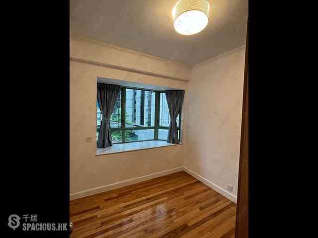 Mid Levels Central - Goldwin Heights 05