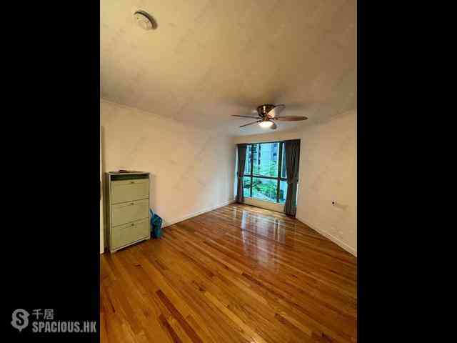 Mid Levels Central - Goldwin Heights 09