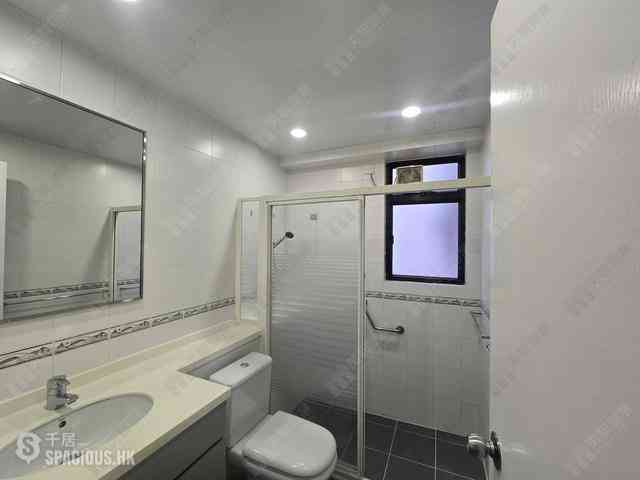 Mid Levels Central - Wilshire Park 11