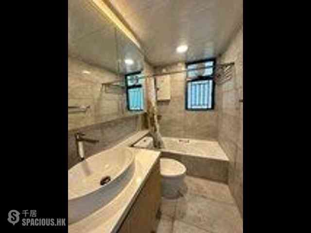 Shek Tong Tsui - The Belcher's Phase 1 Block 1 04