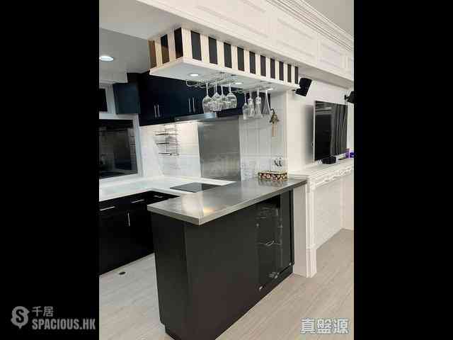 Fortress Hill - Harbour Heights Block 1 (Ko Fung Court) 06
