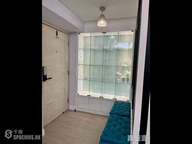 Fortress Hill - Harbour Heights Block 1 (Ko Fung Court) 03