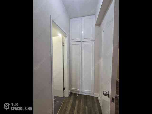 Mid Levels Central - Wilshire Park 18