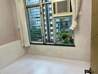 North Point - Fung Cheong Building 09