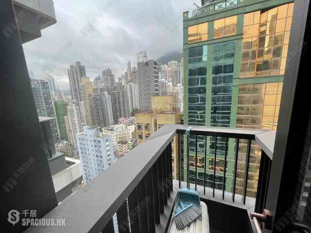 Sai Ying Pun - Bohemian House 02