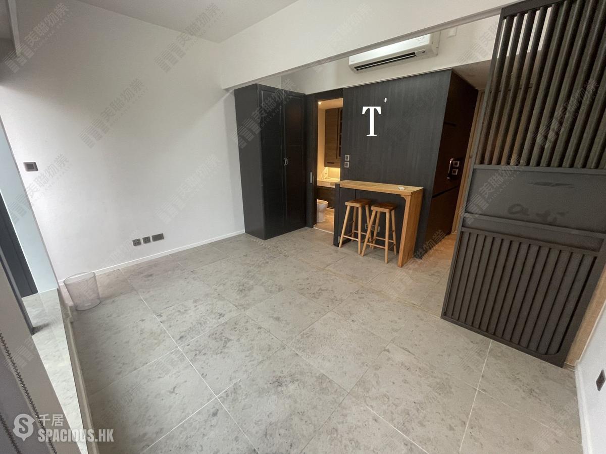 Sai Ying Pun - Bohemian House 01