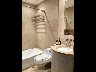 Mid Levels Central - Hillsborough Court 02