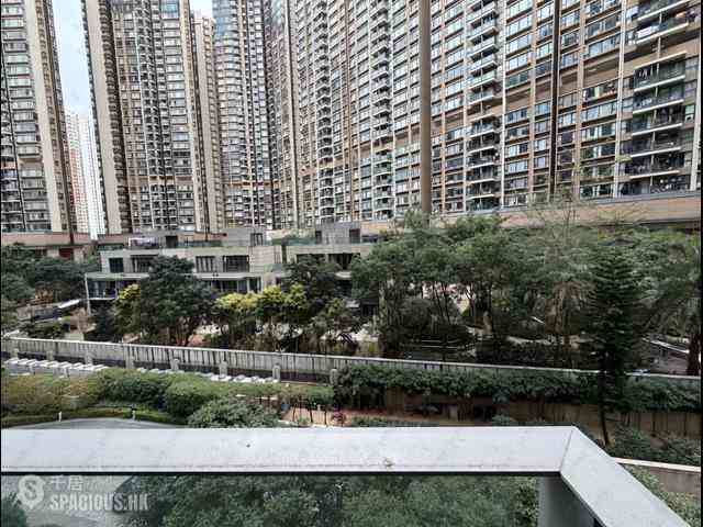 Tung Chung - Century Link 09