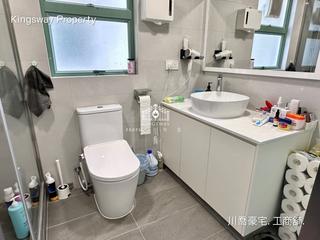 Mid Levels Central - Goldwin Heights 06