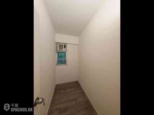 Central - Yuen Ming Building 04
