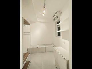 Mid Levels Central - 13-13A, Seymour Road 05