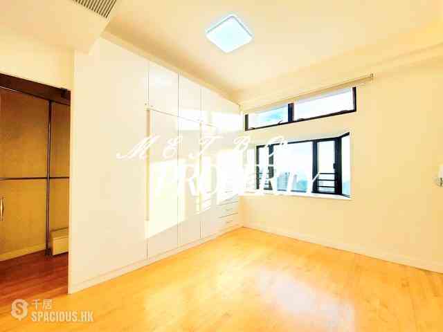 Repulse Bay - 37, Repulse Bay Road 11