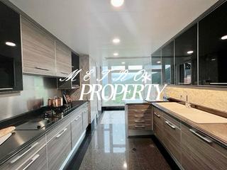 Repulse Bay - Fairmount Terrace 07