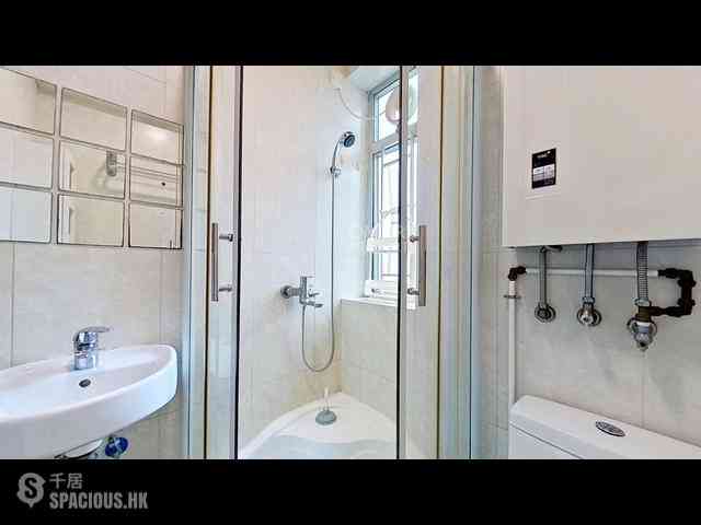 Mid Levels Central - 6B-6E, Bowen Road 09
