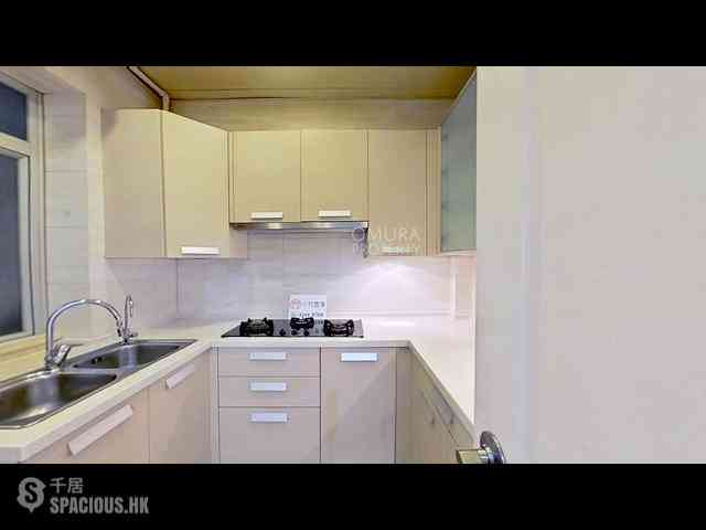 Mid Levels Central - 6B-6E, Bowen Road 11