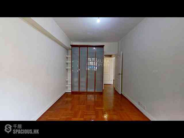 Mid Levels Central - 6B-6E, Bowen Road 12