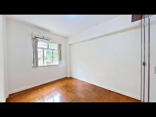 Mid Levels Central - 6B-6E, Bowen Road 13