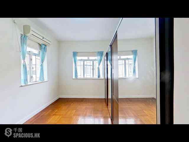 Mid Levels Central - 6B-6E, Bowen Road 17