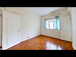 Mid Levels Central - 6B-6E, Bowen Road 25