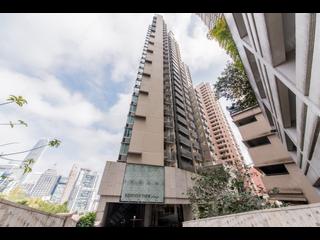 Mid Levels Central - Kennedy Park at Central 18