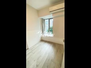 Sai Ying Pun - Centre Place 06