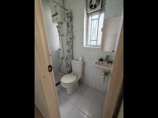 Sai Ying Pun - Lee Wah Mansion 06