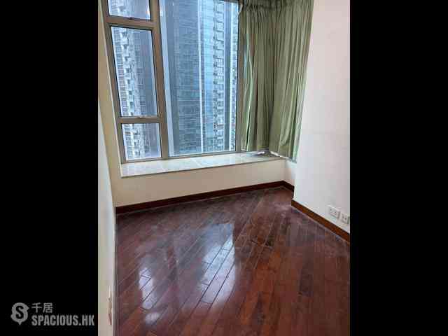 大角咀 - 一号银海5座 09