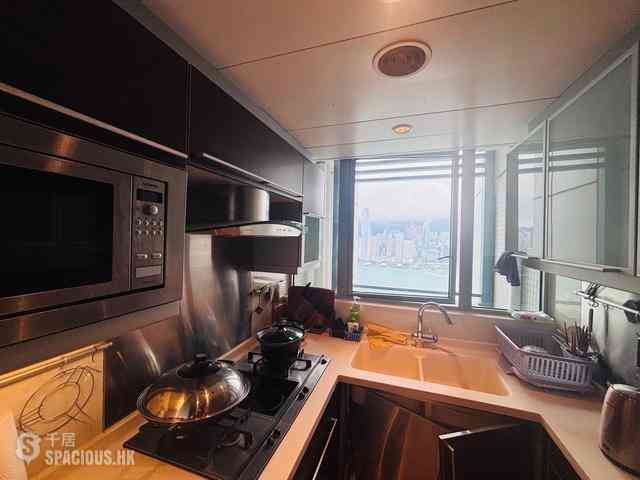 West Kowloon - The Harbourside 05