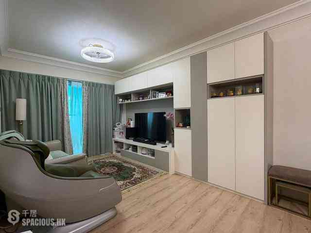 Tung Chung - Caribbean Coast Phase 2 Albany Cove Tower 7 02