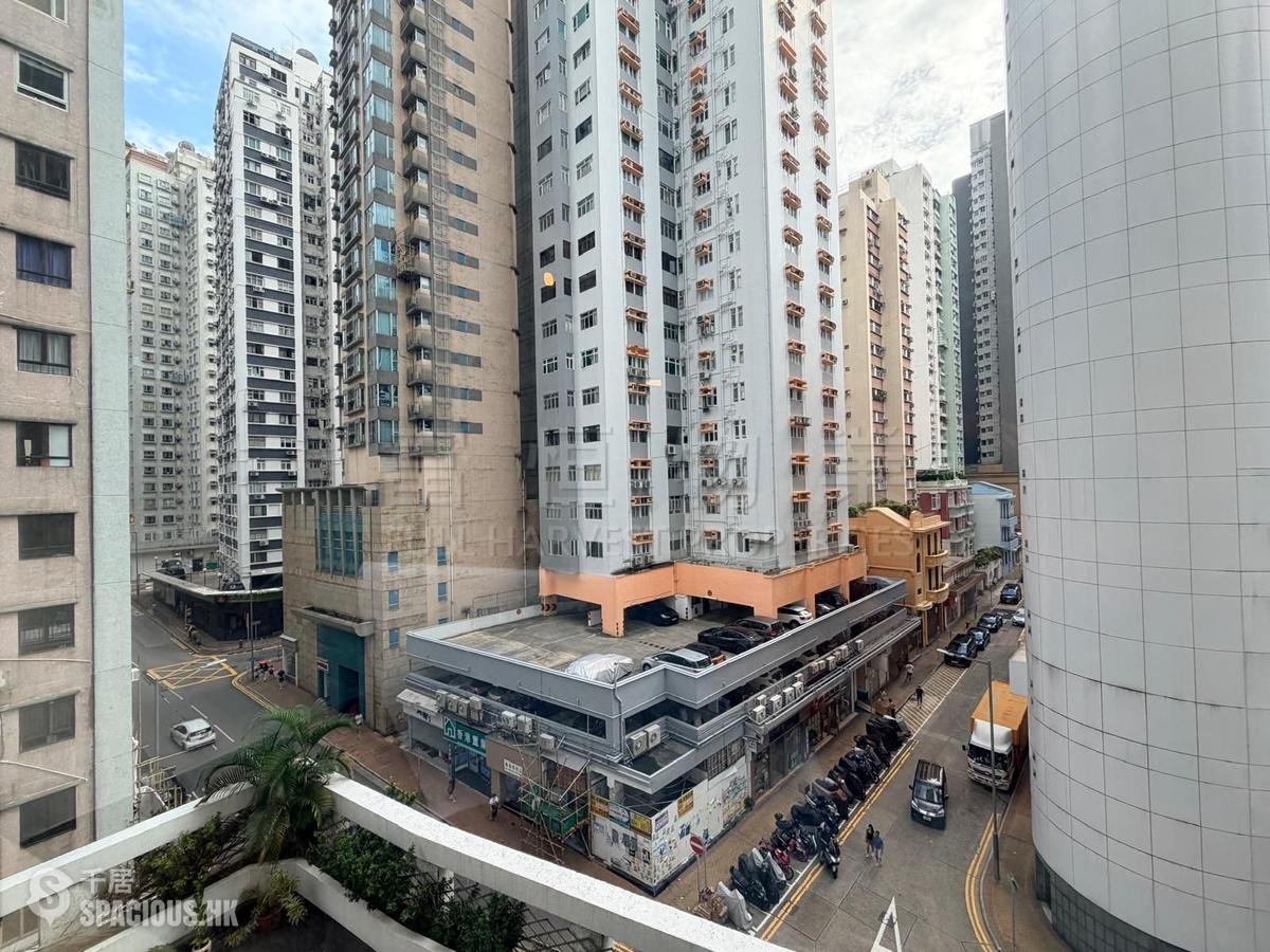 Happy Valley - Sun And Moon Building 01