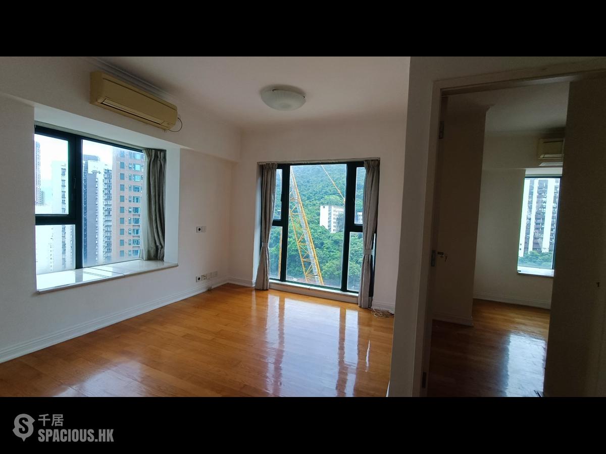 Kennedy Town - University Heights 01