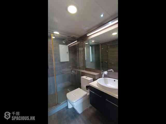 Kennedy Town - University Heights 04