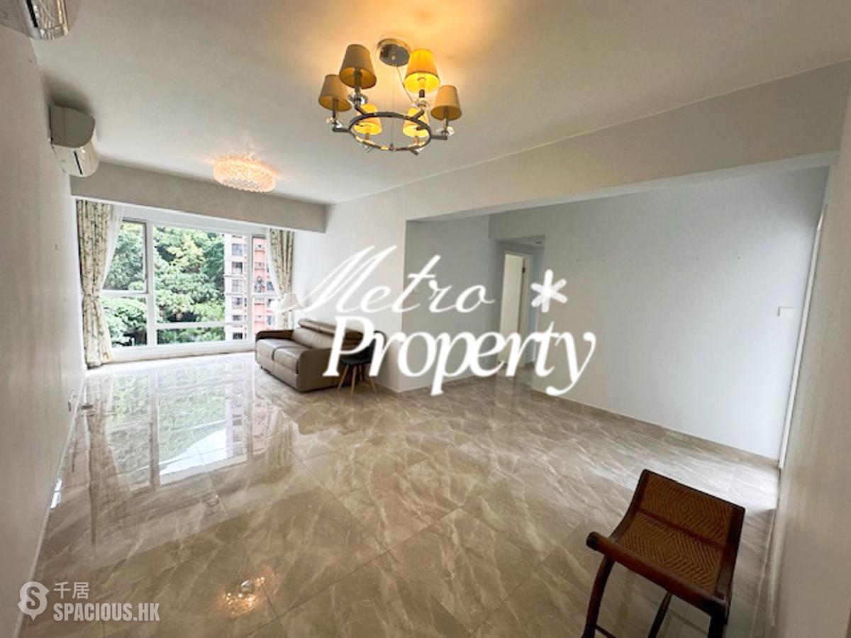 Mid Levels Central - Merry Court 01