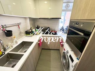 Mid Levels Central - Merry Court 19