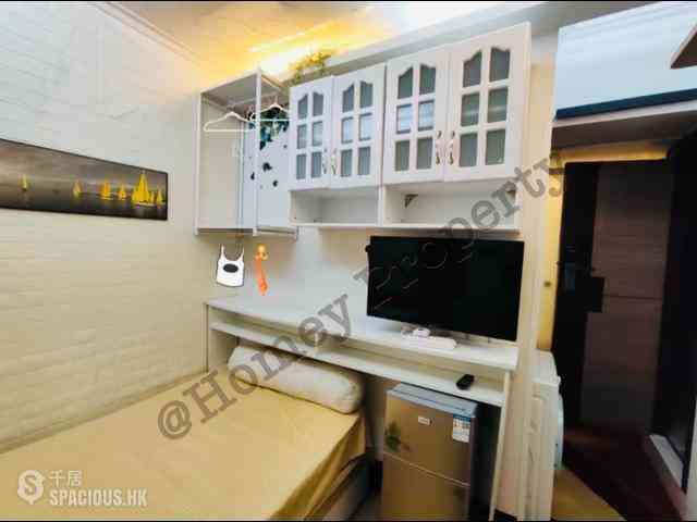Wan Chai - Hong Kong Building (Mansion) 03