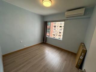 Mid Levels Central - Merry Court 12