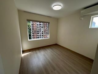 Mid Levels Central - Merry Court 13