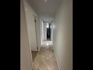 Mid Levels Central - Merry Court 18