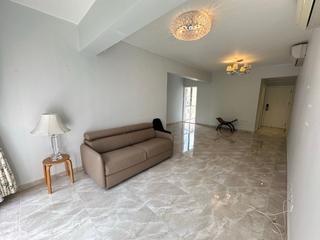 Mid Levels Central - Merry Court 04
