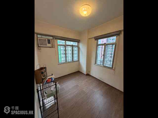Sai Ying Pun - Golden Phoenix Court 07