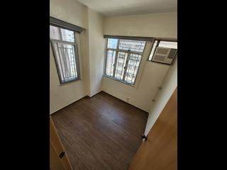 Sai Ying Pun - Golden Phoenix Court 08