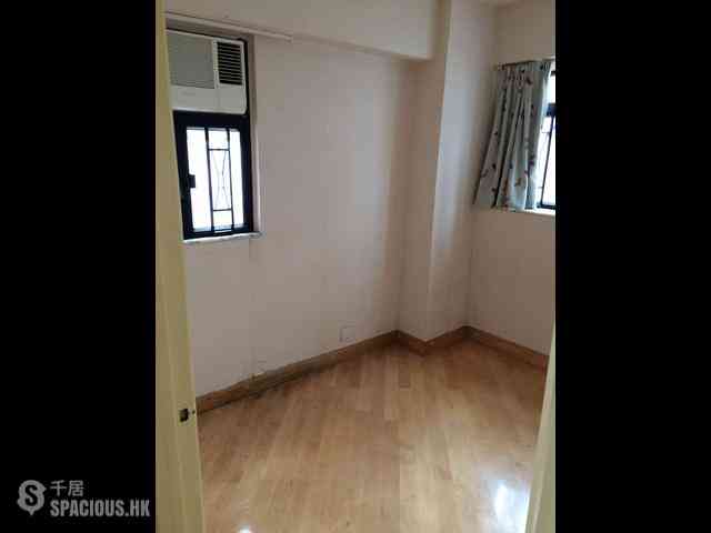 North Point - Chaton House 03