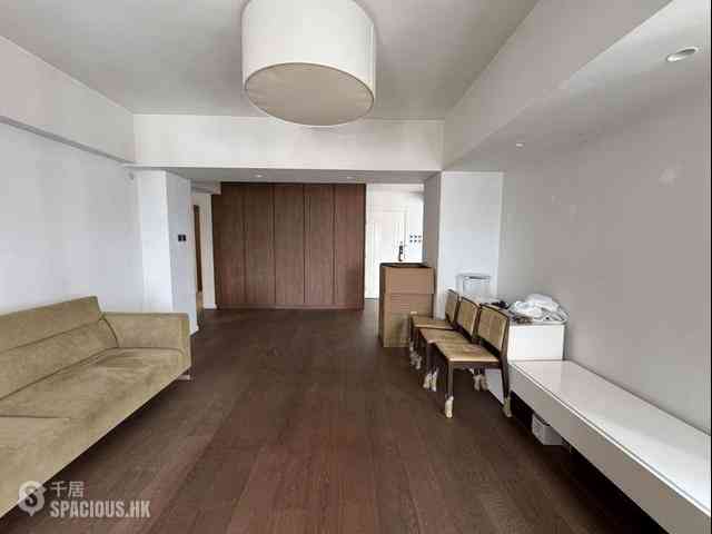 Mid Levels Central - Pine Court 15