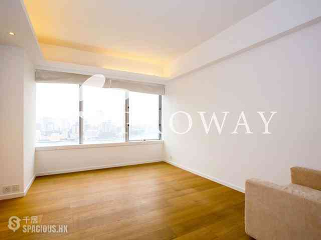 Wan Chai - Convention Plaza Apartments 05