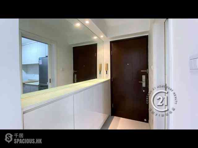 Discovery Bay - Discovery Bay Phase 5 Greenvale Village Greenburg Court (Block 2) 2 05
