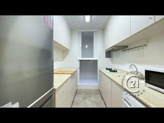 Discovery Bay - Discovery Bay Phase 5 Greenvale Village Greenburg Court (Block 2) 2 06