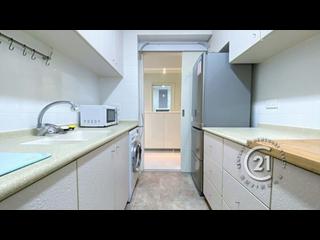 Discovery Bay - Discovery Bay Phase 5 Greenvale Village Greenburg Court (Block 2) 2 07