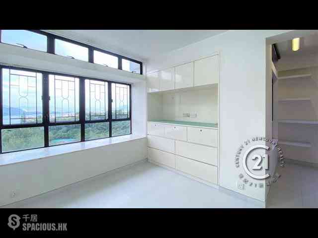 Discovery Bay - Discovery Bay Phase 5 Greenvale Village Greenburg Court (Block 2) 2 10