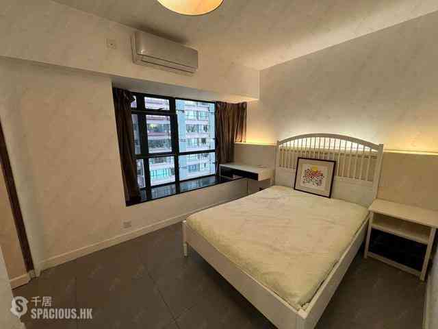 Mid Levels Central - The Grand Panorama Block 1 02
