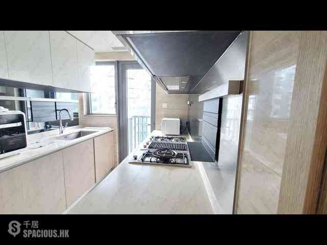 Wong Chuk Hang - The Southside Phase 1 Southland Tower 1A 04